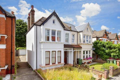 80 Onslow Gardens, Wallington, SM6 9QQ