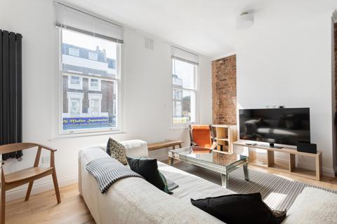 2 bedroom flat for sale, Queens Crescent, London NW5
