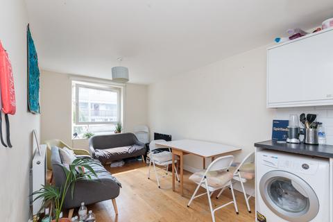 5 bedroom maisonette to rent, Denland House, Vauxhall