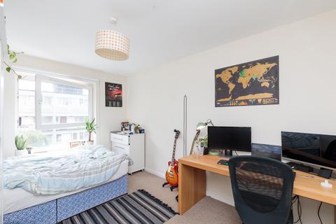 5 bedroom maisonette to rent, Denland House, Vauxhall