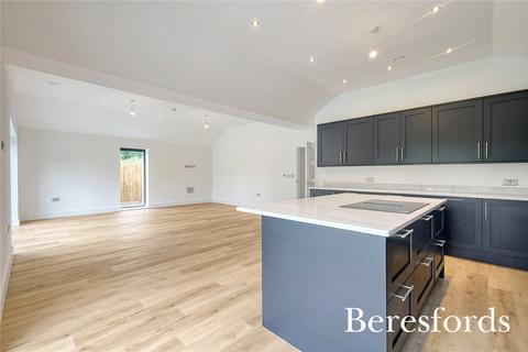 undefined, New Road, Little Burstead, CM12