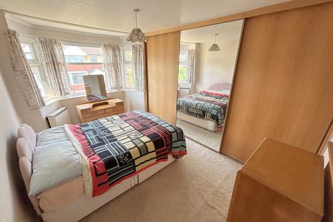 3 bedroom semi-detached house for sale, Prestwich, Prestwich M25