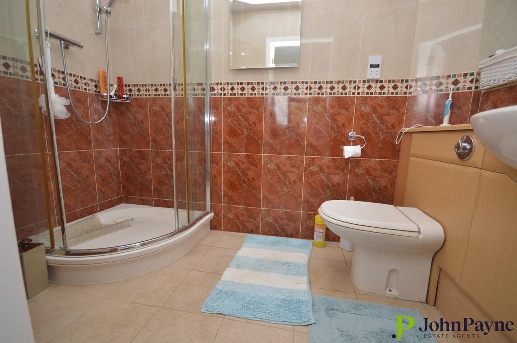 En Suite Shower Room