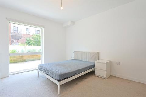 1 bedroom property for sale, Thonrey Close, Colindale Gardens, NW9