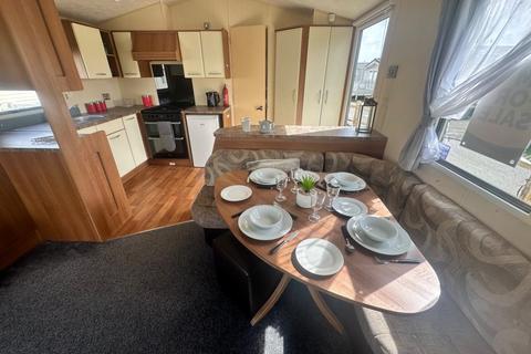 3 bedroom static caravan for sale, New Beach Holiday Park