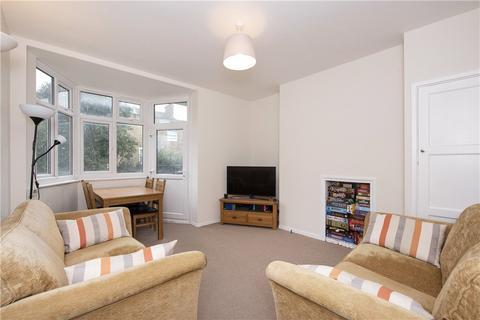 3 bedroom apartment for sale, Kelmscott Gardens, London