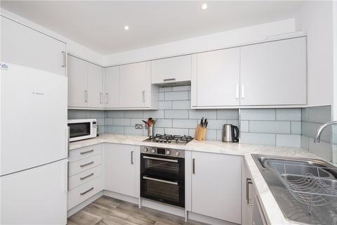 3 bedroom apartment for sale, Kelmscott Gardens, London