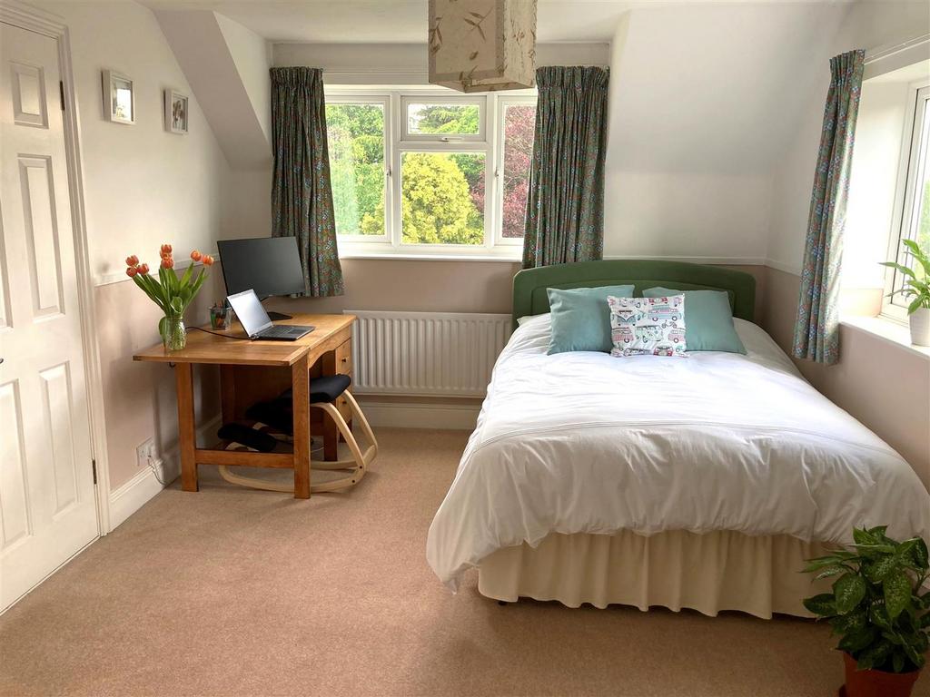 Bedroom.jpg
