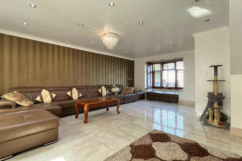 5 bedroom semi-detached house for sale, Iver, Buckinghamshire, SL0