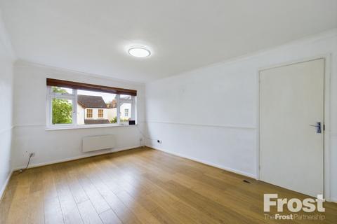 19a Wolsey Road, Ashford, TW15 2RA
