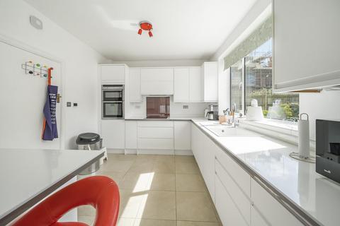 4 bedroom detached house for sale, Downs Bridge Road, Beckenham