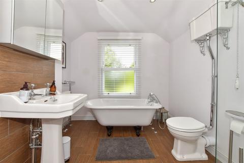 48 Cornwall Road, Walmer, Deal, CT14 7SA