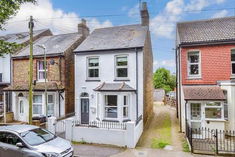 48 Cornwall Road, Walmer, Deal, CT14 7SA