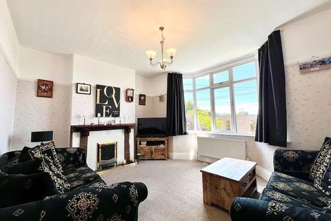 4 bedroom detached house for sale, Bardsey, Margaret Avenue, LS17