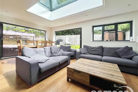 8 Ely Close, Frimley, Camberley, GU16 9FB