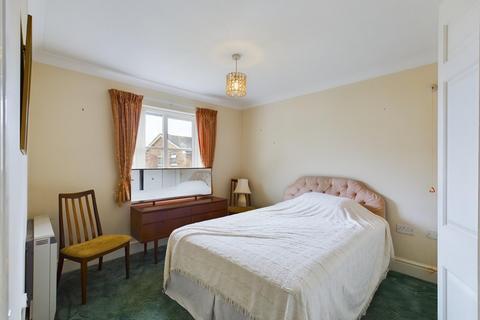 2 bedroom flat for sale, St. Colmans Avenue, Portsmouth PO6