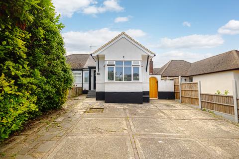 2 bedroom semi-detached bungalow for sale, Essex Way, Benfleet, SS7