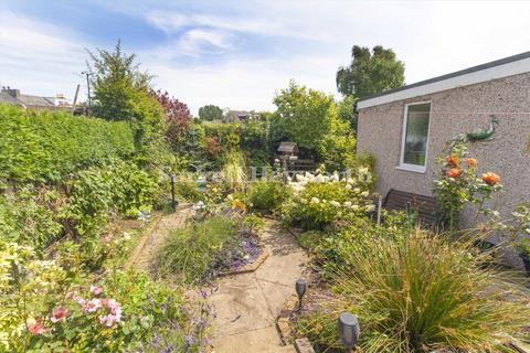 5 Bridge Road, Nether Kellet, Carnforth, LA6 1HH