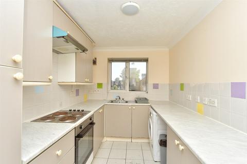 1 bedroom ground floor flat for sale, Ferrier Close, Parkwood, Gillingham, Kent