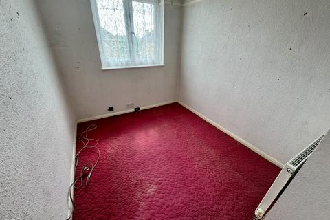 16 Langford Drive, Luton, LU2 9AJ
