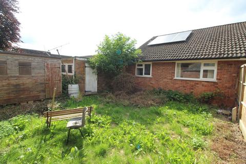 2 bedroom semi-detached bungalow for sale, Poultney Lane, Kimcote LE17