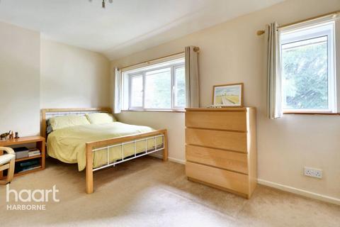 37 Ferncliffe Road, Birmingham, B17 0QD