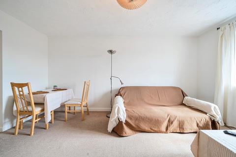 14 Mill Bridge Place, Uxbridge, UB8 2XX