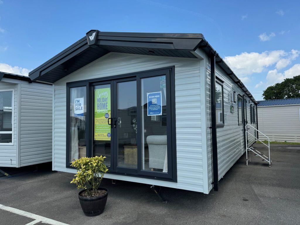 Solent Breezes - Willerby -Lamberhurst  For Sale
