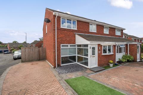 3 bedroom end of terrace house for sale, Withington Close, Bristol BS30