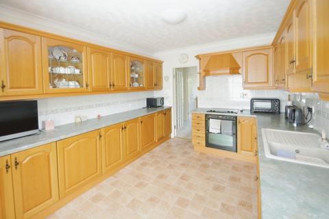 3 Bramston Close, Chelmsford, CM2 7EW