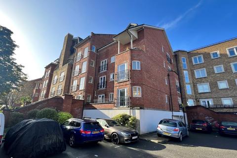 1 bedroom property for sale, 22 Aveley House, Iliffe Close, Berkshire, RG1 2QF