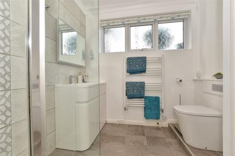 4 bedroom detached house for sale, Calbourne Road, Newport, Isle of Wight