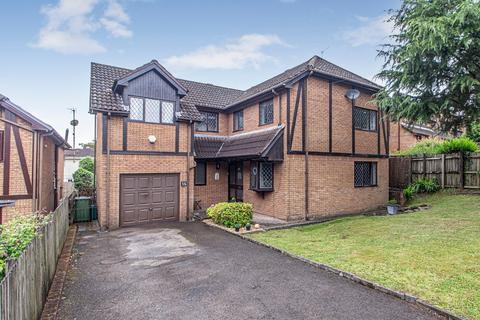 5 bedroom detached house for sale, The Chestnuts, Pontyclun CF72