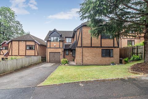 5 bedroom detached house for sale, The Chestnuts, Pontyclun CF72