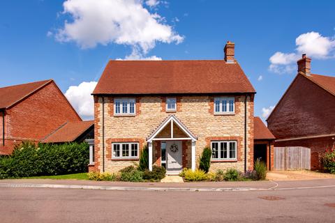 4 bedroom detached house for sale, Fairfield Close, Haddenham, Aylesbury, Buckinghamshire, HP17