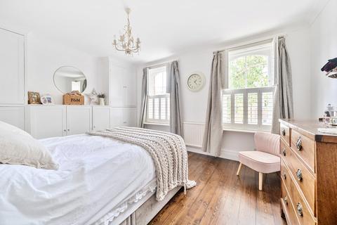 66 Park Lane, Teddington, TW11 0HX