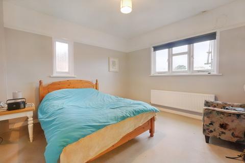 1 bedroom flat for sale, Knole Road, Bexhill-on-Sea TN40