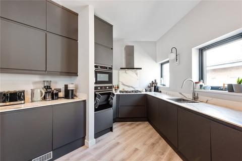 3 bedroom apartment for sale, Chilton Street, London, E2