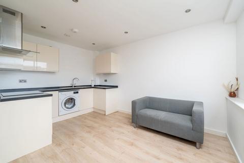 1 bedroom flat for sale, 1 Wolsey Road, Hemel Hempstead, Hertfordshire, HP2 4TU