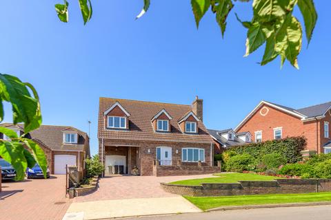 4 bedroom detached house for sale, Hall Lane, Burgh Le Marsh PE24