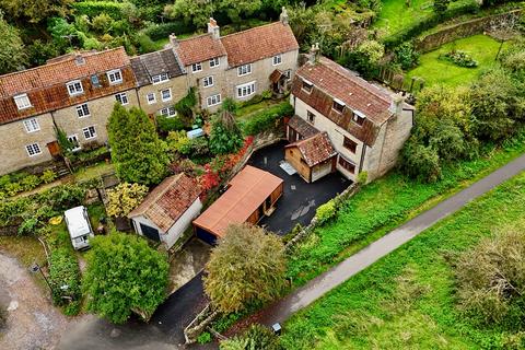 4 bedroom detached house for sale, Adderwell, Frome, BA11