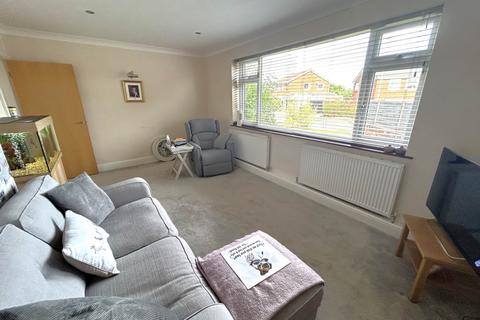 3 bedroom semi-detached house for sale, Tavistock Drive, Oldham OL9