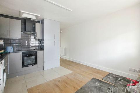 1 bedroom flat to rent, Keith Road, Hayes, Middlesex