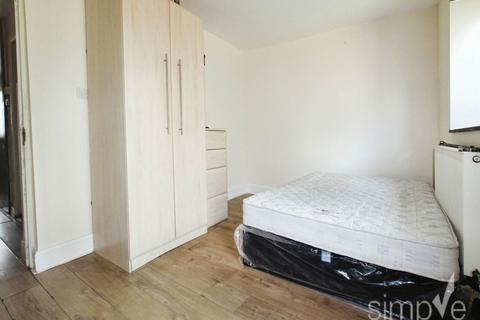 1 bedroom flat to rent, Keith Road, Hayes, Middlesex