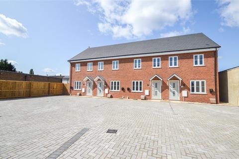 3 bedroom end of terrace house for sale, Horsham Road, East Swindon, SN3