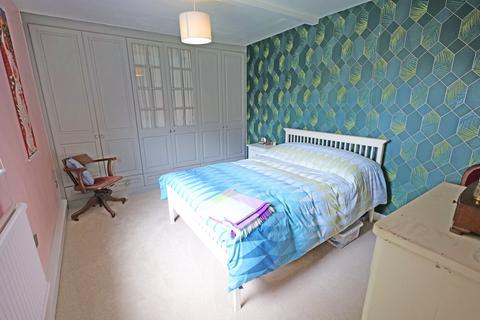 52 Mosley Street, Barnoldswick, BB18 5BS