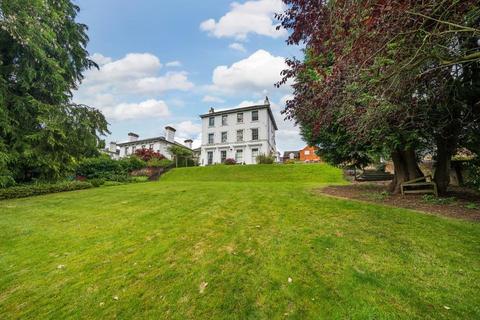 1 bedroom flat for sale, Worcester,  Worcestershire,  WR3