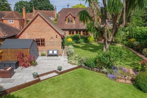 4 bedroom detached house for sale, Eversley Road, Reading RG2