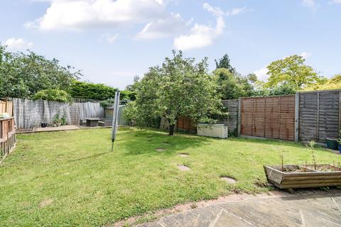 6 Barton Road, Sutton At Hone, Dartford, DA4 9EA