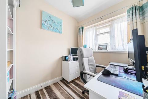 6 Barton Road, Sutton At Hone, Dartford, DA4 9EA